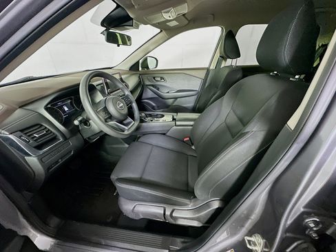 Used 2023 Nissan Rogue S image 13