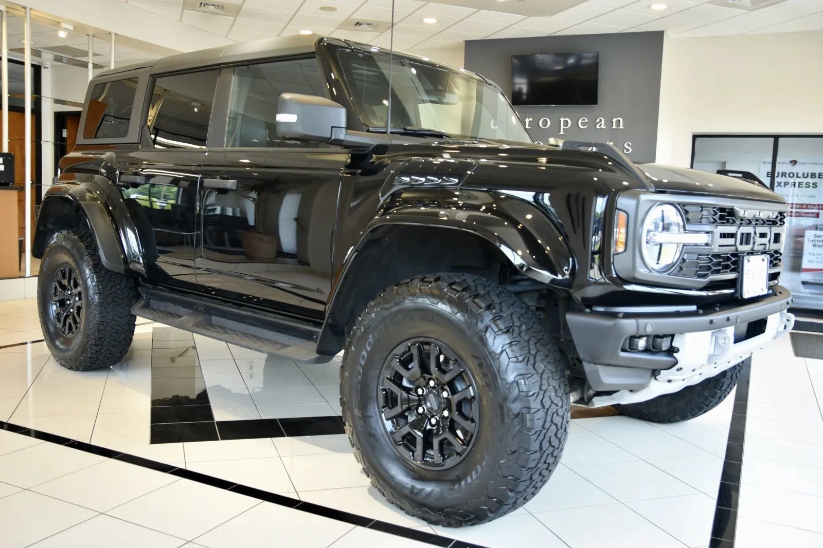 Used 2024 Ford Bronco Raptor AWD/4WD image 1