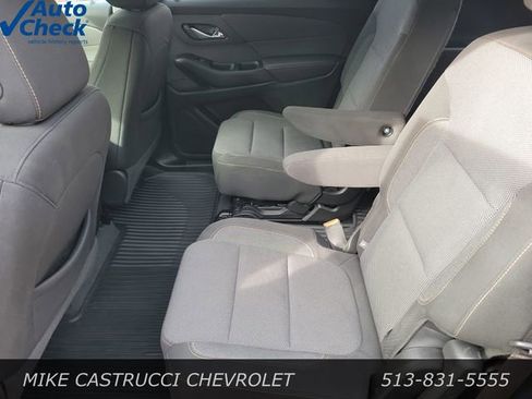 Used 2020 Chevrolet Traverse LT FWD image 26