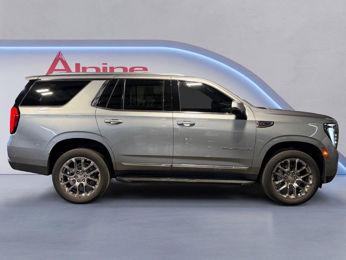 Used 2026 GMC Yukon Elevation w/ Elevation Premium Package AWD/4WD image 6