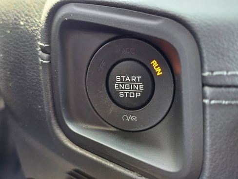New 2026 Jeep Wrangler Unlimited Rubicon AWD/4WD image 16