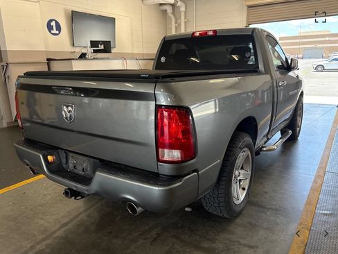 Used 2012 RAM 1500 Express RWD image 2