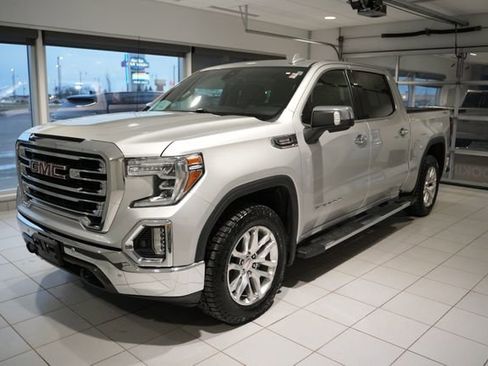 Used 2021 GMC Sierra 1500 SLT w/ SLT Premium Plus Package image 5