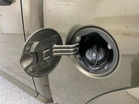 Used 2012 RAM 1500 Outdoorsman image 27