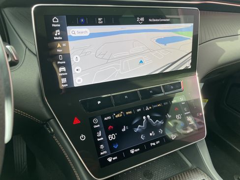 New 2025 Maserati Grecale Folgore image 26