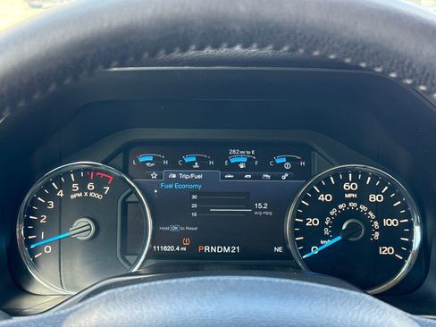 Used 2016 Ford F150 Lariat w/ Equipment Group 502A Luxury image 17