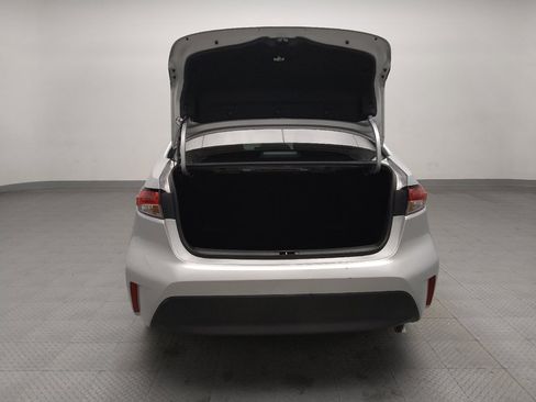 Used 2024 Toyota Corolla LE image 29