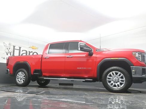 Used 2023 GMC Sierra 2500 SLT w/ SLT Premium Package image 2
