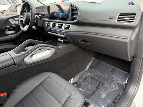 New 2026 Mercedes-Benz GLS 450 4MATIC image 26