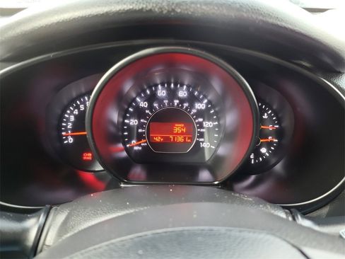 Used 2019 Kia Soul image 27