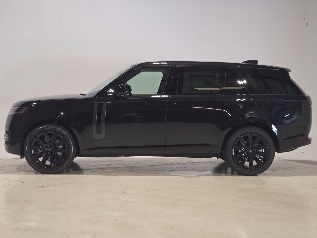 New 2027 Land Rover Range Rover Long Wheelbase SE AWD/4WD image 3