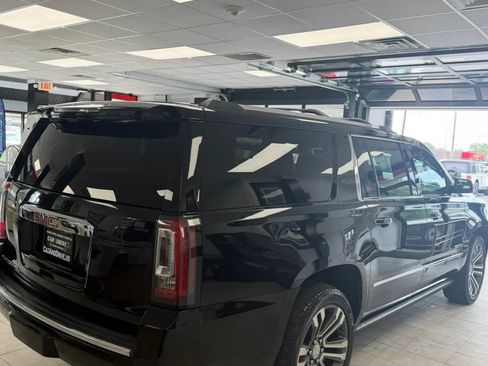 Used 2019 GMC Yukon XL Denali w/ Denali Ultimate Package AWD/4WD image 5