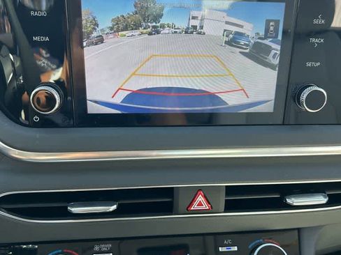Used 2023 Hyundai Sonata Blue FWD image 10