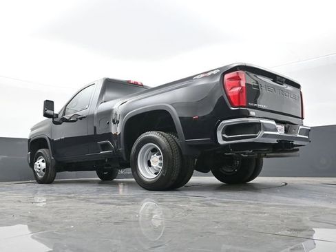 New 2026 Chevrolet Silverado 3500 W/T image 39