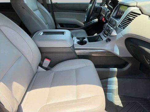 Used 2020 Chevrolet Tahoe LT RWD image 9