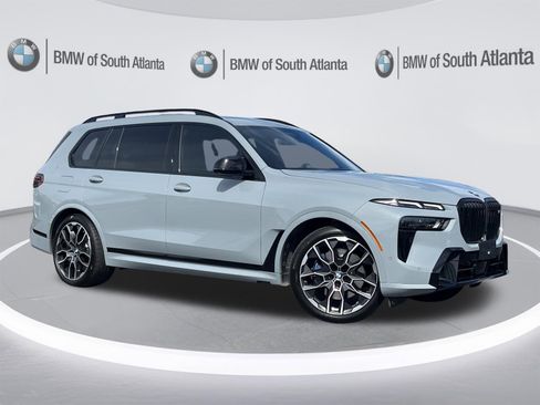 Used 2026 BMW X7 M60i AWD/4WD image 2