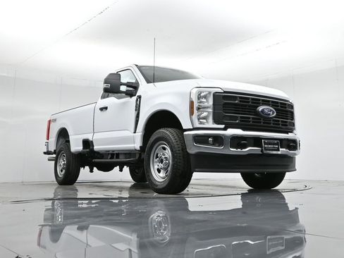 New 2026 Ford F350 XL w/ FX4 Off-Road Package image 41