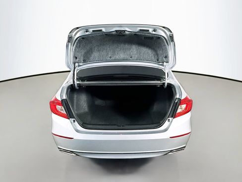 Used 2018 Honda Accord Sport image 28