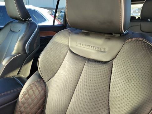 Used 2024 Jeep Grand Cherokee L Summit image 16