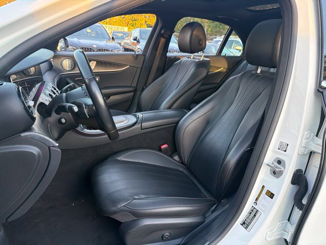 Used 2022 Mercedes-Benz E 350 Sedan image 11