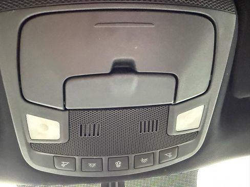 Used 2019 Ford Expedition XLT w/ Equipment Group 201A RWD image 35