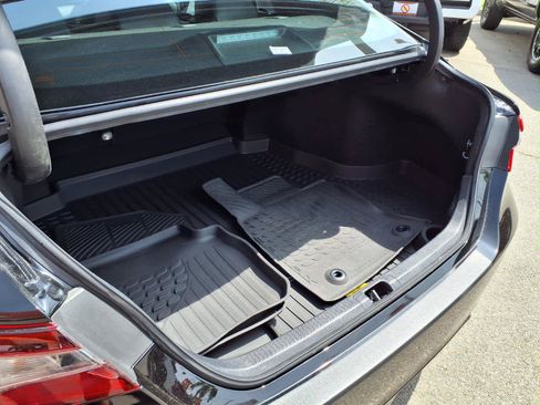 Certified 2024 Toyota Camry SE FWD image 9