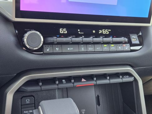 New 2026 Toyota Tundra Limited w/ Power Package image 15