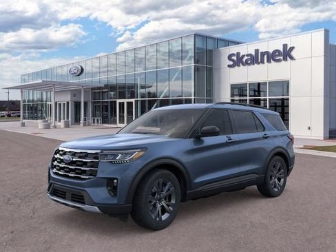 New 2026 Ford Explorer Active w/ Active Comfort Package AWD/4WD image 1