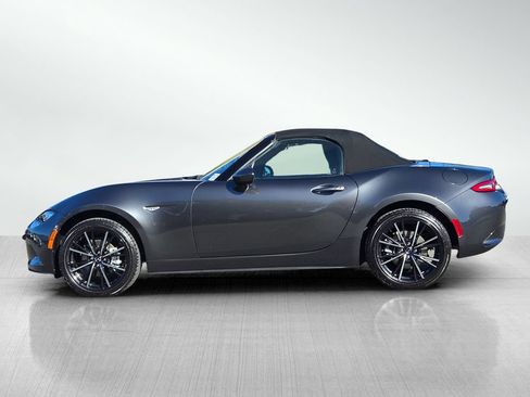 Certified 2025 MAZDA MX-5 Miata Grand Touring RWD image 8