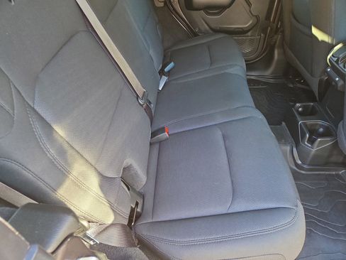 Used 2021 Jeep Wrangler Unlimited Sport image 19