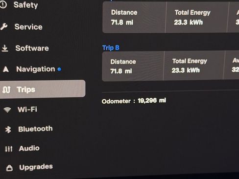 Used 2024 Tesla Model X AWD/4WD image 15