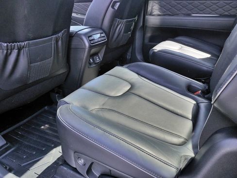 Used 2022 Hyundai Palisade Calligraphy AWD/4WD image 19