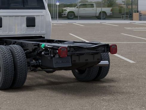 New 2026 RAM 5500 Tradesman AWD/4WD image 13