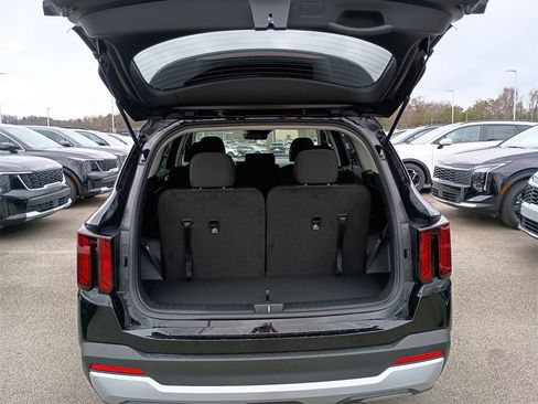 New 2026 Kia Sorento LX image 30