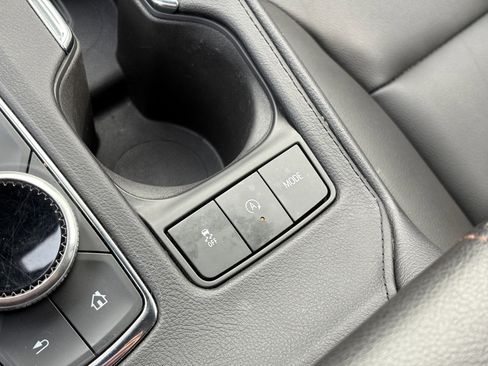 Used 2021 Cadillac XT4 Sport w/ Cold Weather Package image 27