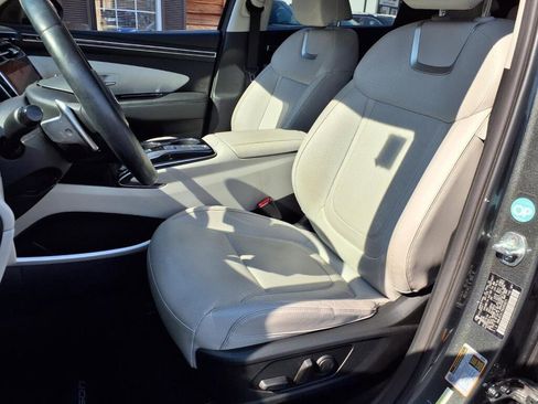 Used 2022 Hyundai Tucson Limited image 10