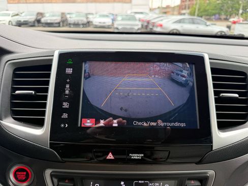 Used 2016 Honda Pilot EX image 12