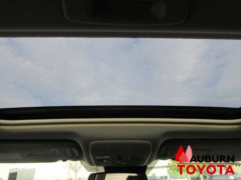 Used 2020 MAZDA CX-5 Touring image 10