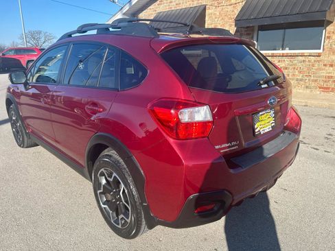 Used 2015 Subaru Crosstrek 2.0i Limited AWD/4WD image 9