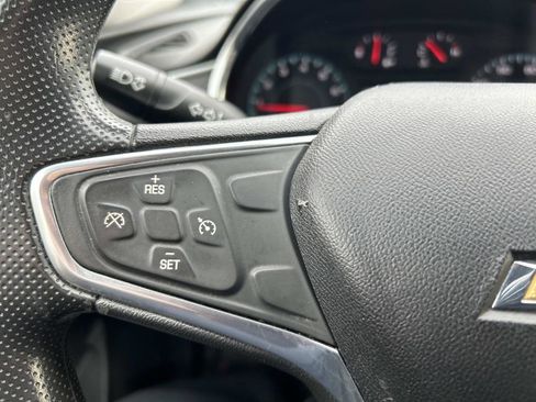 Used 2019 Chevrolet Malibu LT image 19