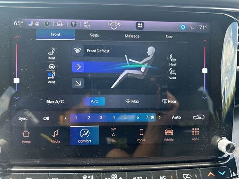 Used 2024 Jeep Grand Wagoneer Series II w/ Quick Order Packagew 28T image 22