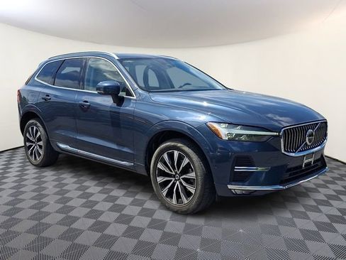 Used 2023 Volvo XC60 B5 Plus w/ Climate Package AWD/4WD image 1
