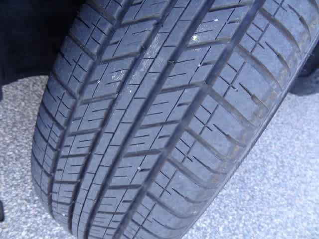 Used 2025 Nissan Rogue SV FWD image 15