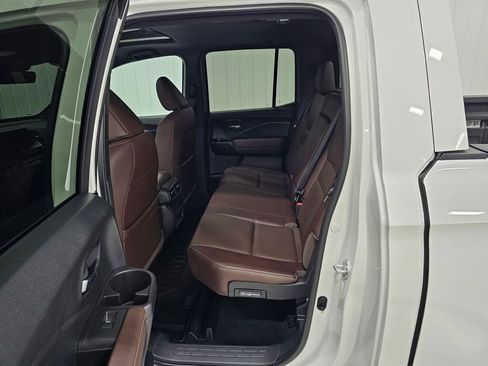 Used 2025 Honda Ridgeline RTL image 13