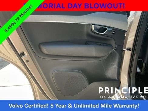 Certified 2024 Volvo XC90 B5 Core w/ Protection Package Premier AWD/4WD image 33
