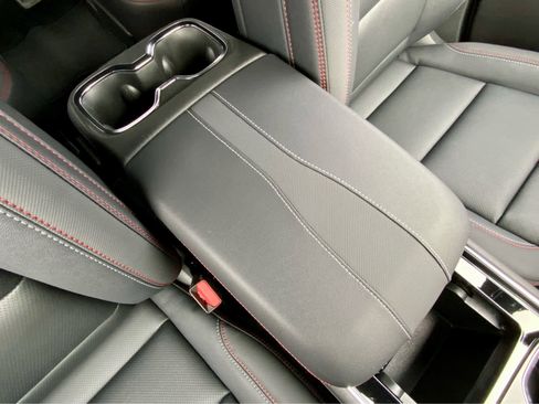 New 2026 Chevrolet Traverse RS image 33