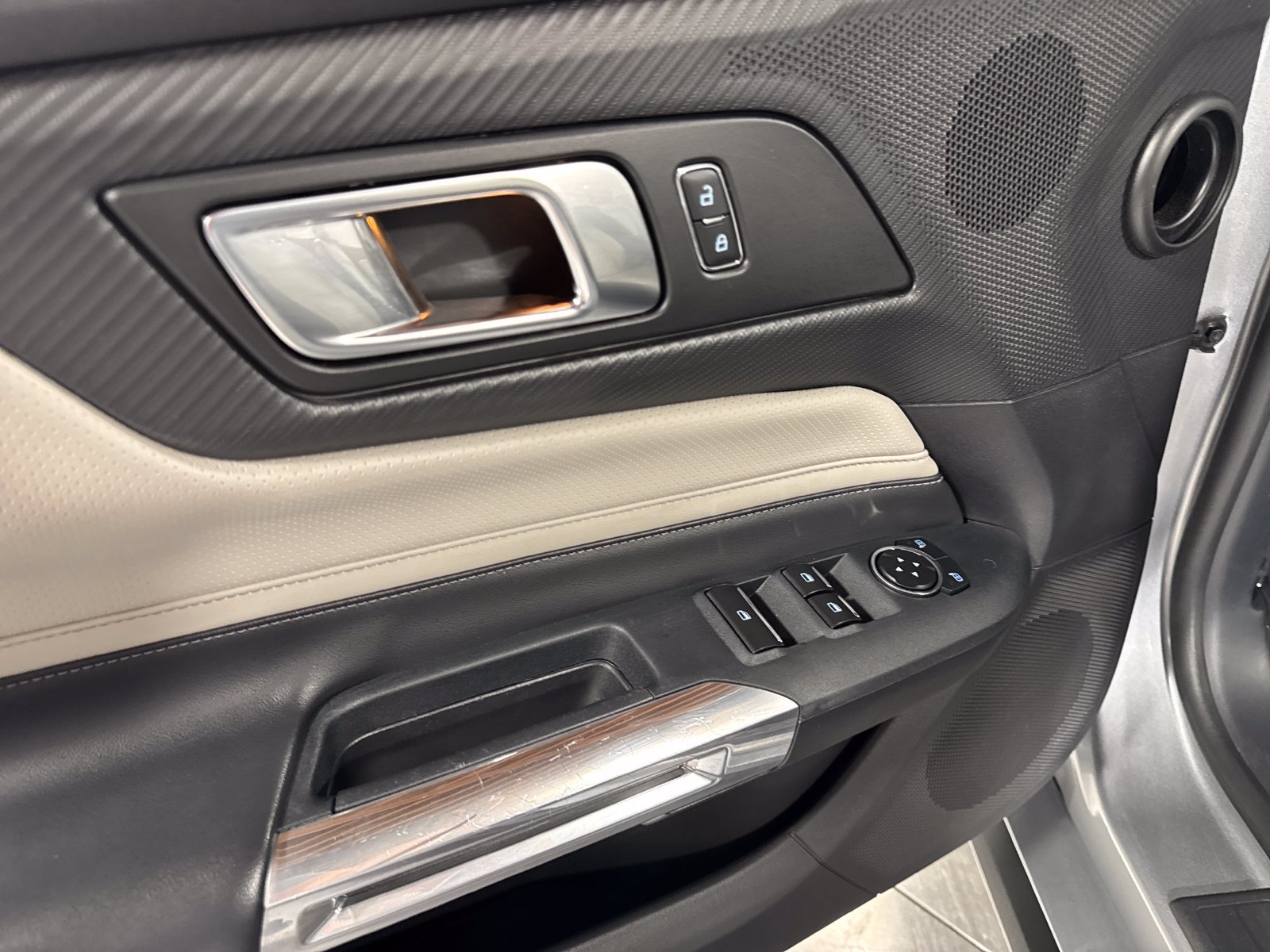 Used 2024 Ford Mustang Premium RWD image 16
