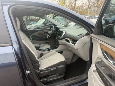 Used 2018 GMC Terrain SLE image 12