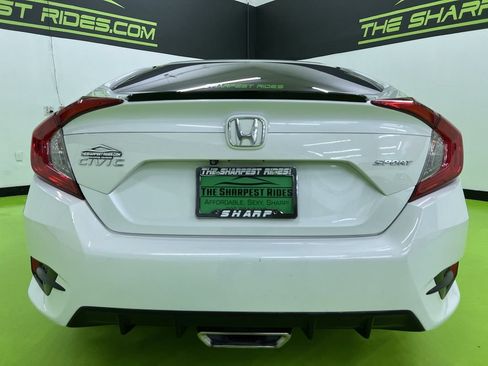 Used 2019 Honda Civic Sport image 8