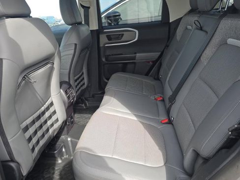 Used 2025 Ford Bronco Sport Badlands image 6